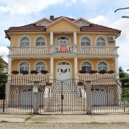 מלון ביילה פליקס Casa Monica מראה חיצוני תמונה